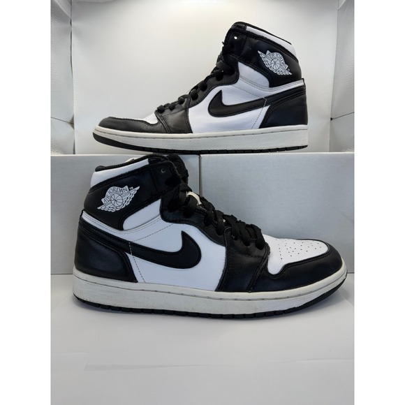 Jordan Other - Air Jordan 1 Retro "Black / White" (2014) – Size 8.5